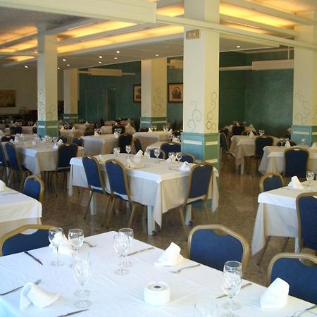 غانديسا Hotel Pique المظهر الخارجي الصورة