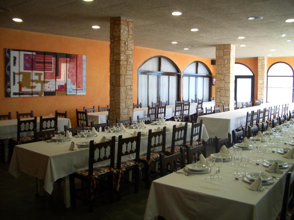 غانديسا Hotel Pique المظهر الخارجي الصورة